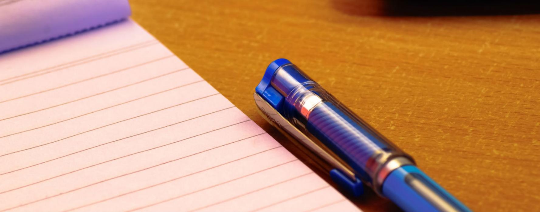 quaderno e penna