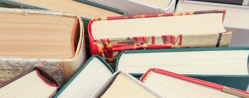 Risparmiare studiando: libri usati, biblioteche e e-book